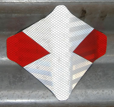 Extra Large Centre Pin Guard Reflector Post Marker